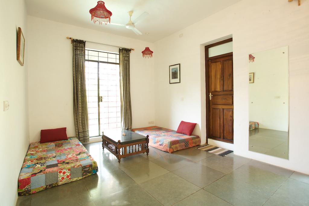 The Annex, Isai Ambalam Guest House Auroville Exterior foto